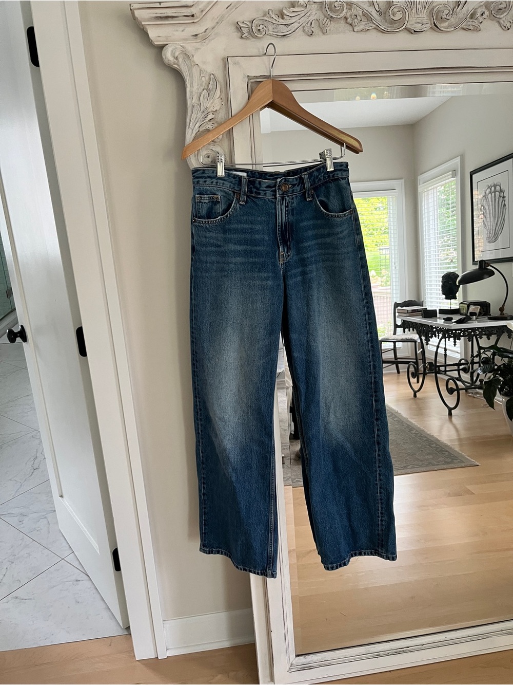 Zara Dark Blue High-Rise Wide-Leg Jeans
